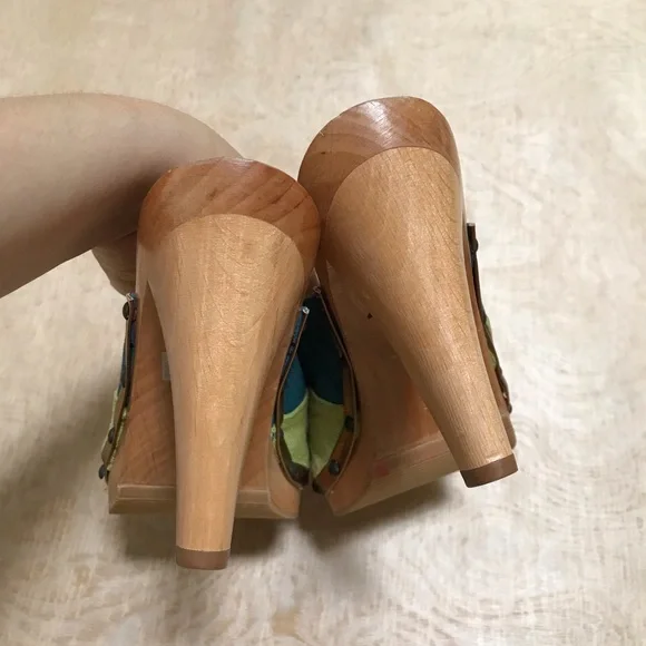 Coach Katy Multicolored Mules Heeled Size 6.5 - Picture 9 of 11